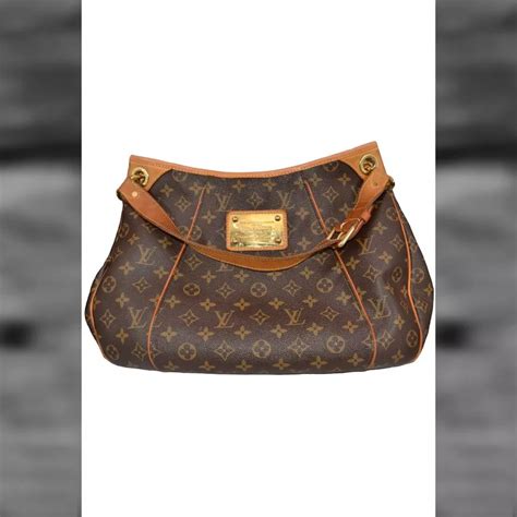 riparazione valigie louis vuitton|louis vuitton repair prices.